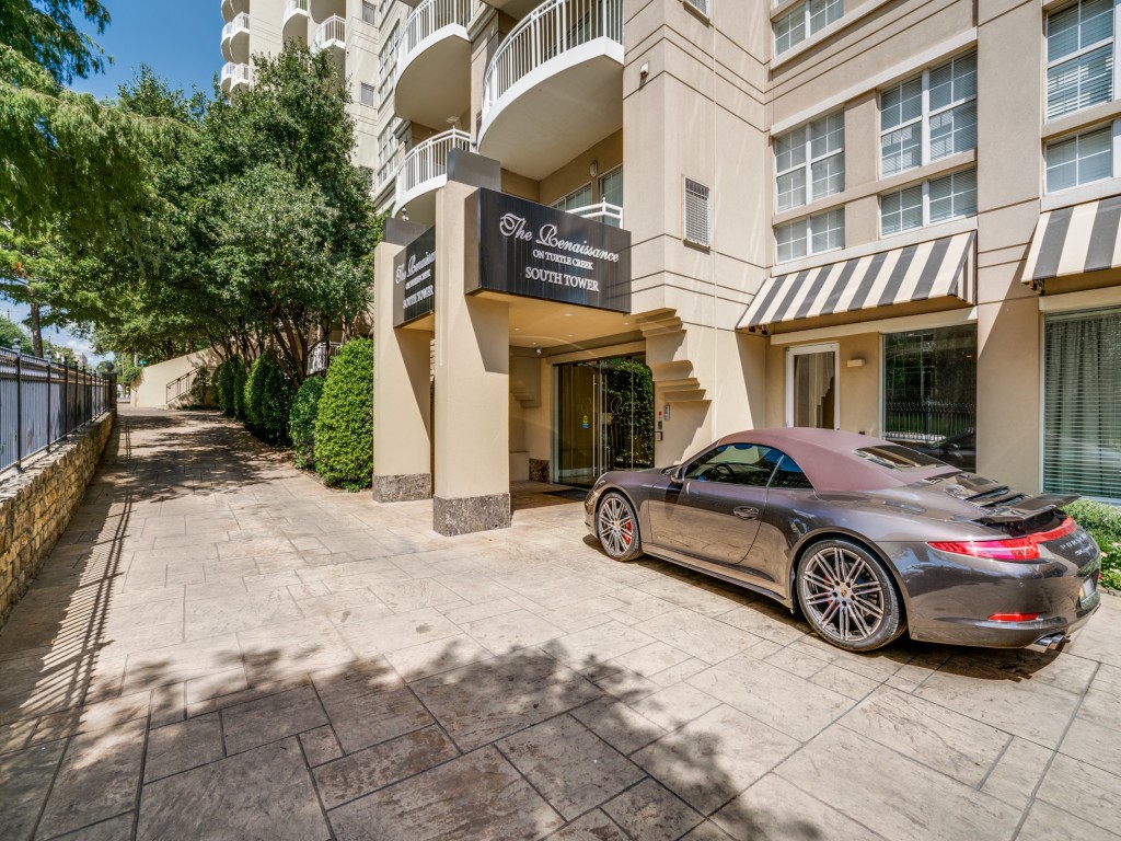 3225 Turtle Creek Boulevard Dallas TX 75219