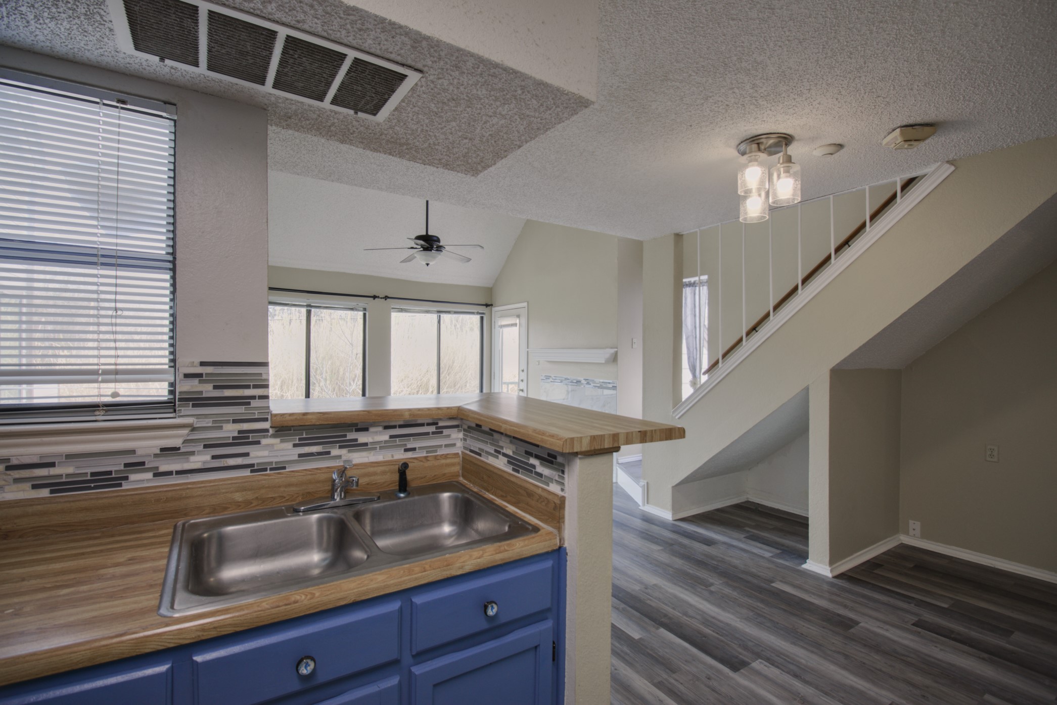 2301 Basil Drive Arlington TX 76006