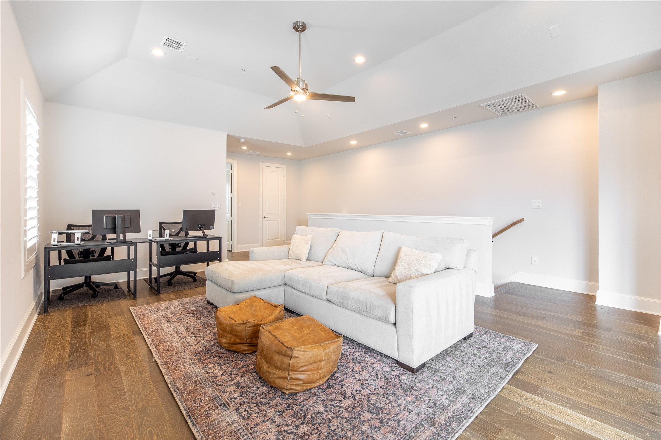 14948 Oak Street Addison TX 75001