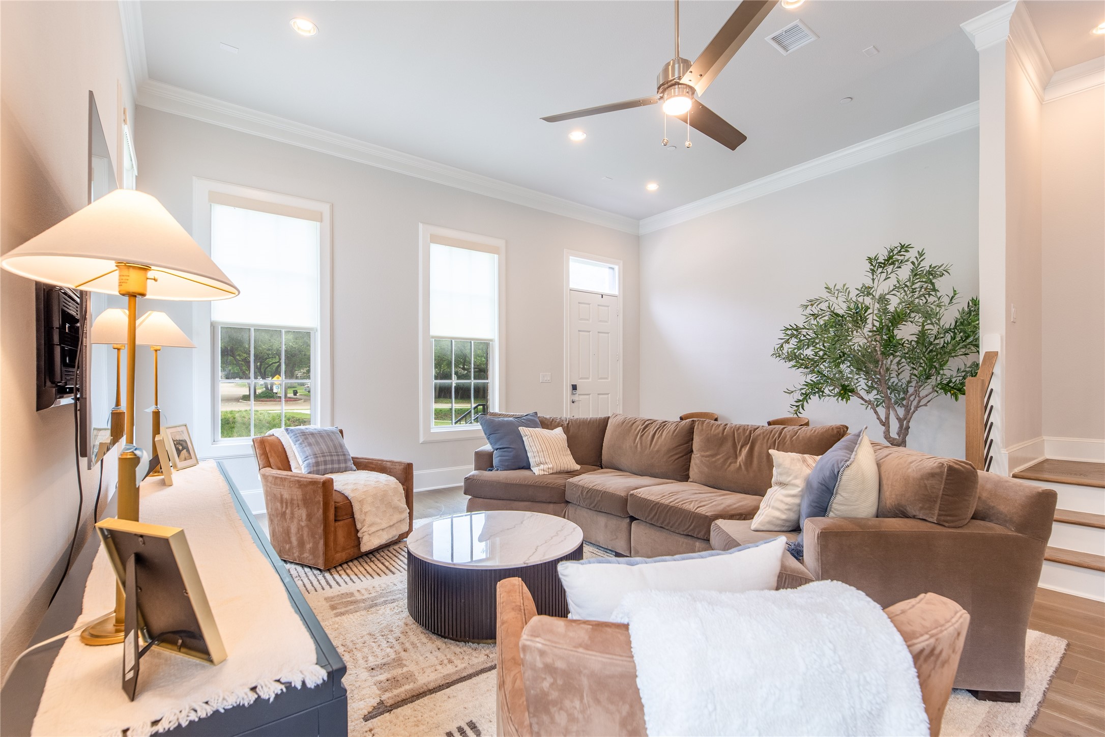 14948 Oak Street Addison TX 75001