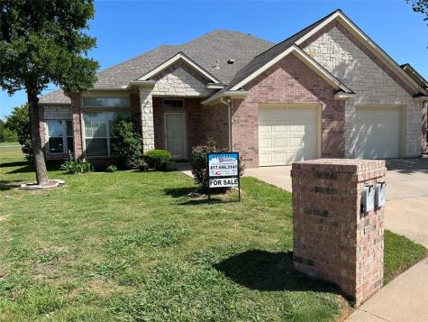 501 S Old Betsy Road Keene TX 76059