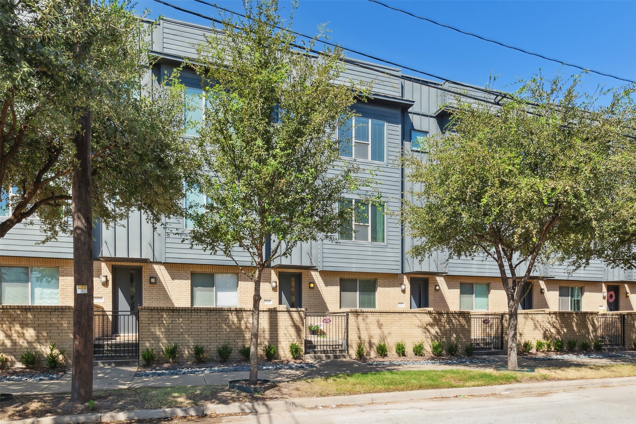 3020 Zenia Drive Dallas TX 75204