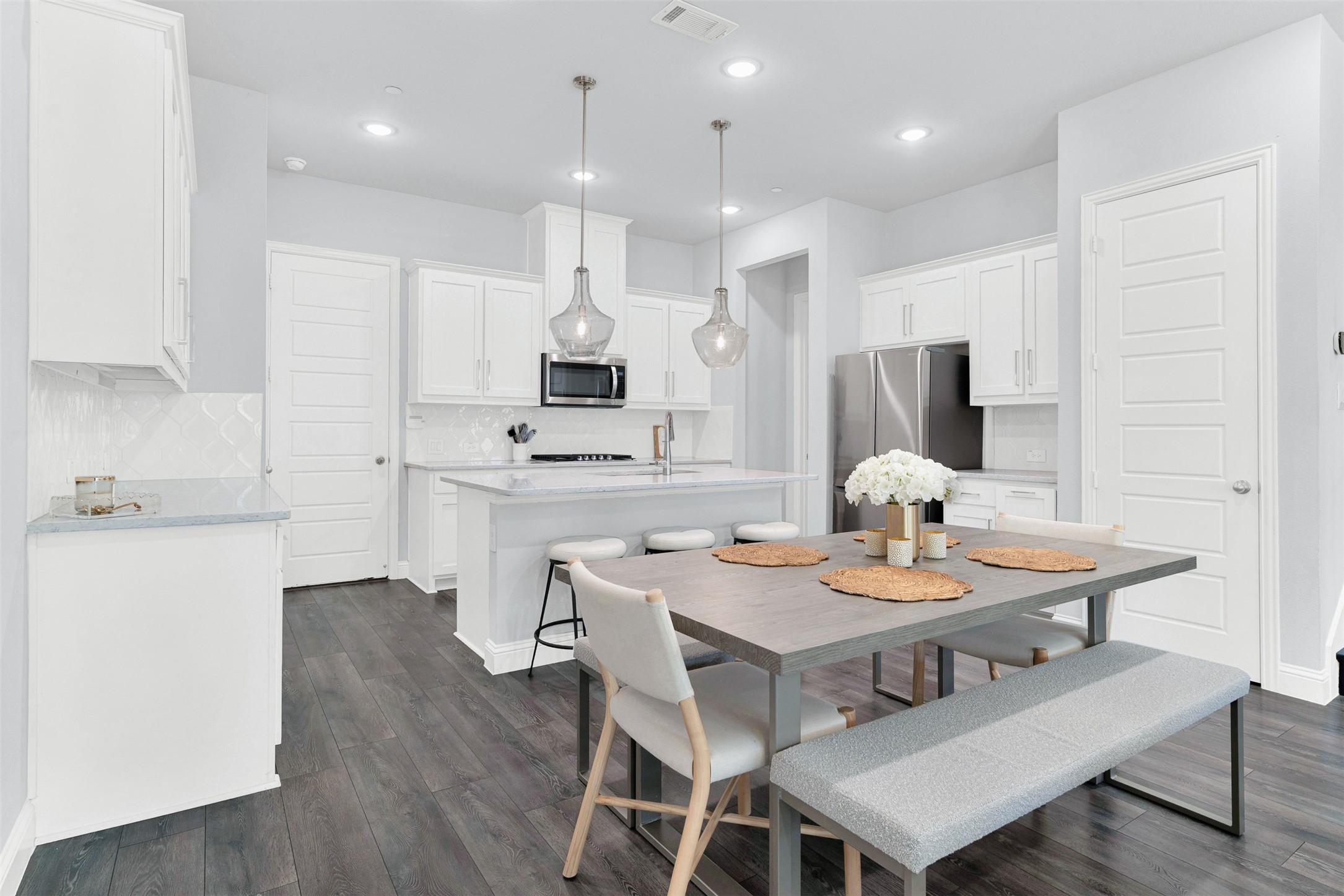 12960 Wymeth Drive Farmers Branch TX 75234