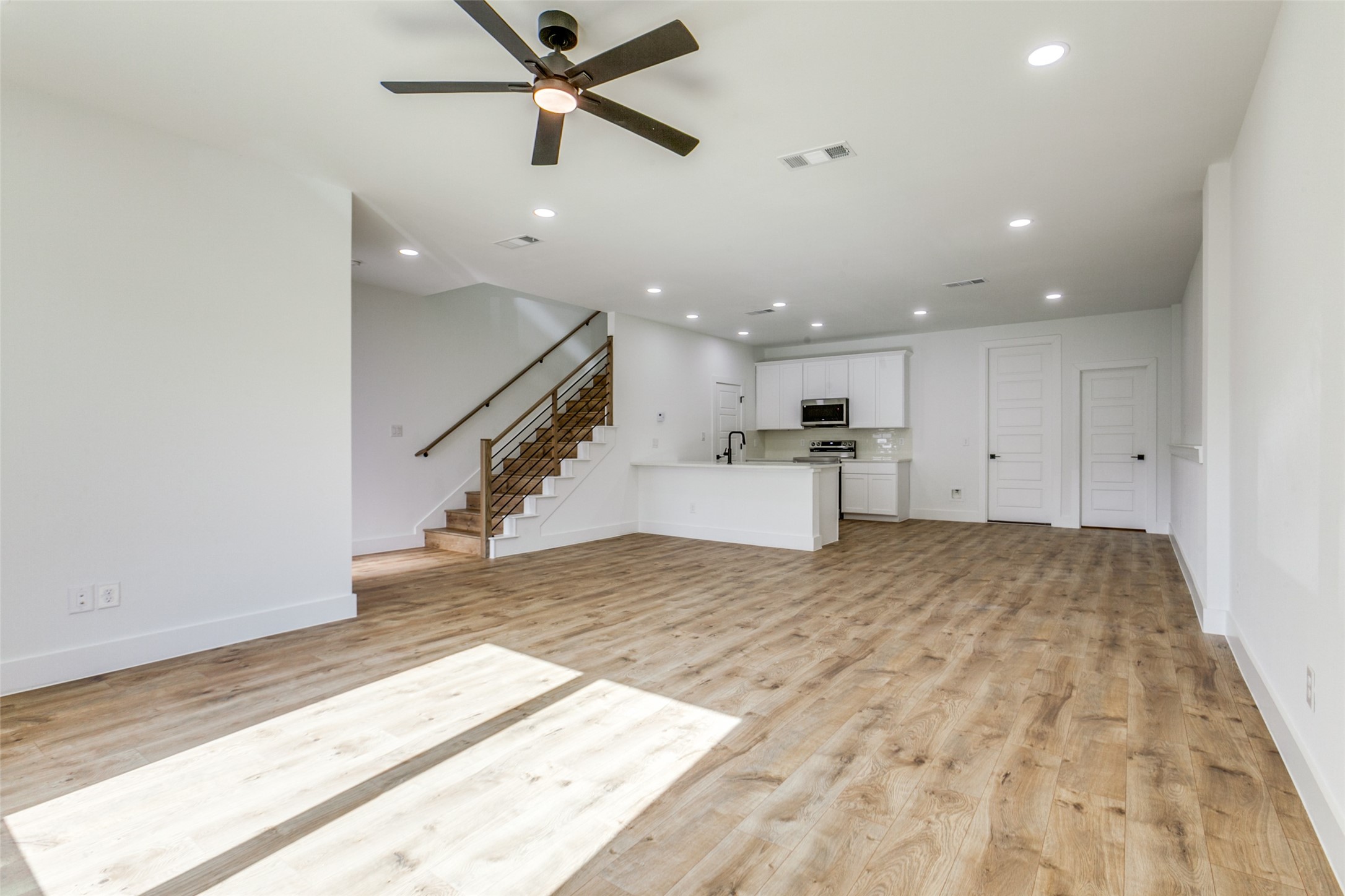 9475 Timberleaf Drive Dallas TX 75243