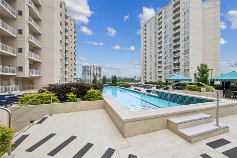 3225 Turtle Creek Boulevard Dallas TX 75219