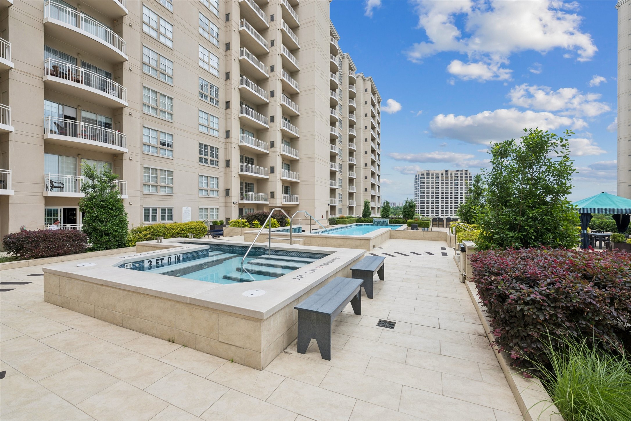 3225 Turtle Creek Boulevard Dallas TX 75219