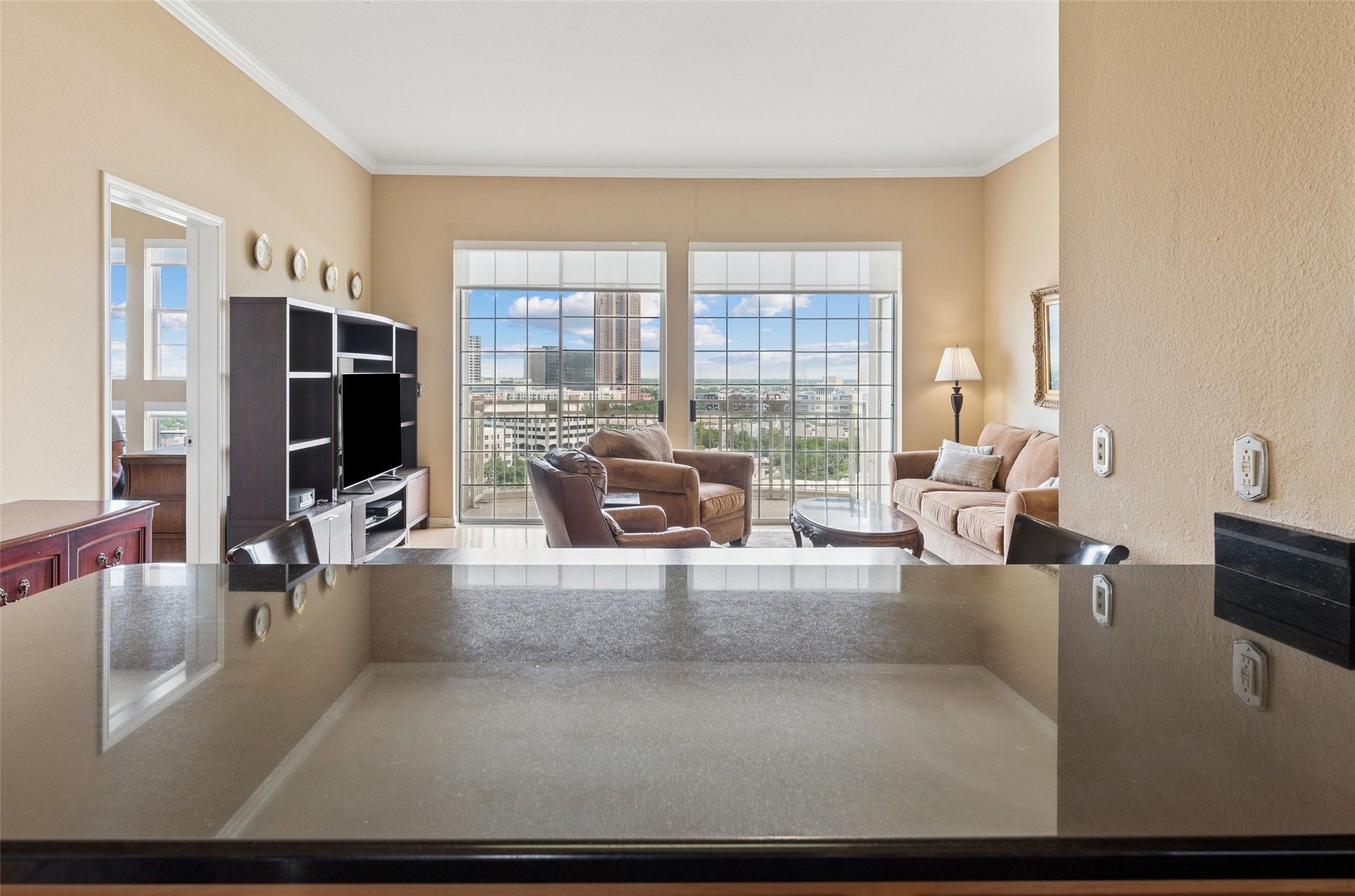 3225 Turtle Creek Boulevard Dallas TX 75219