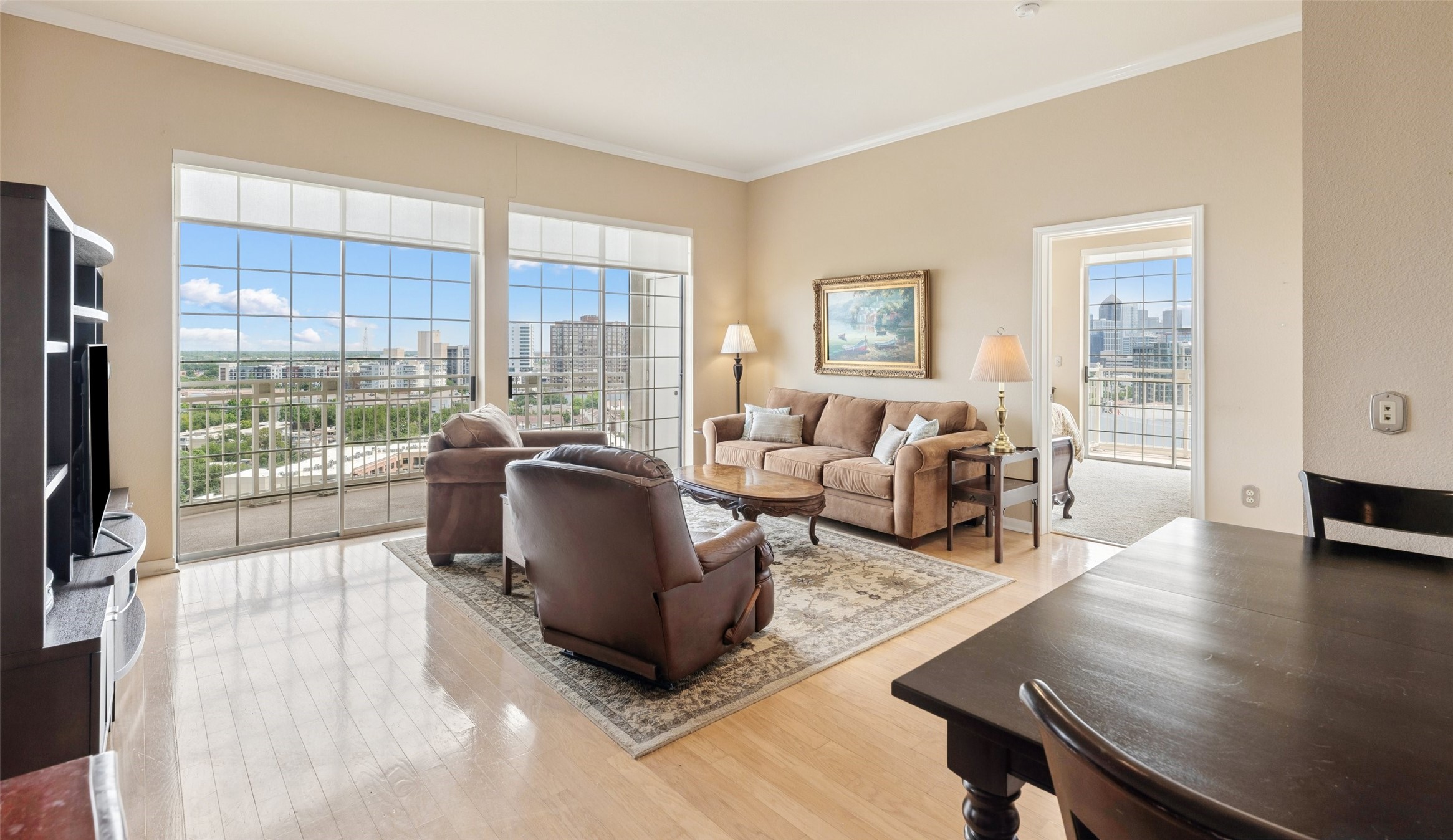 3225 Turtle Creek Boulevard Dallas TX 75219