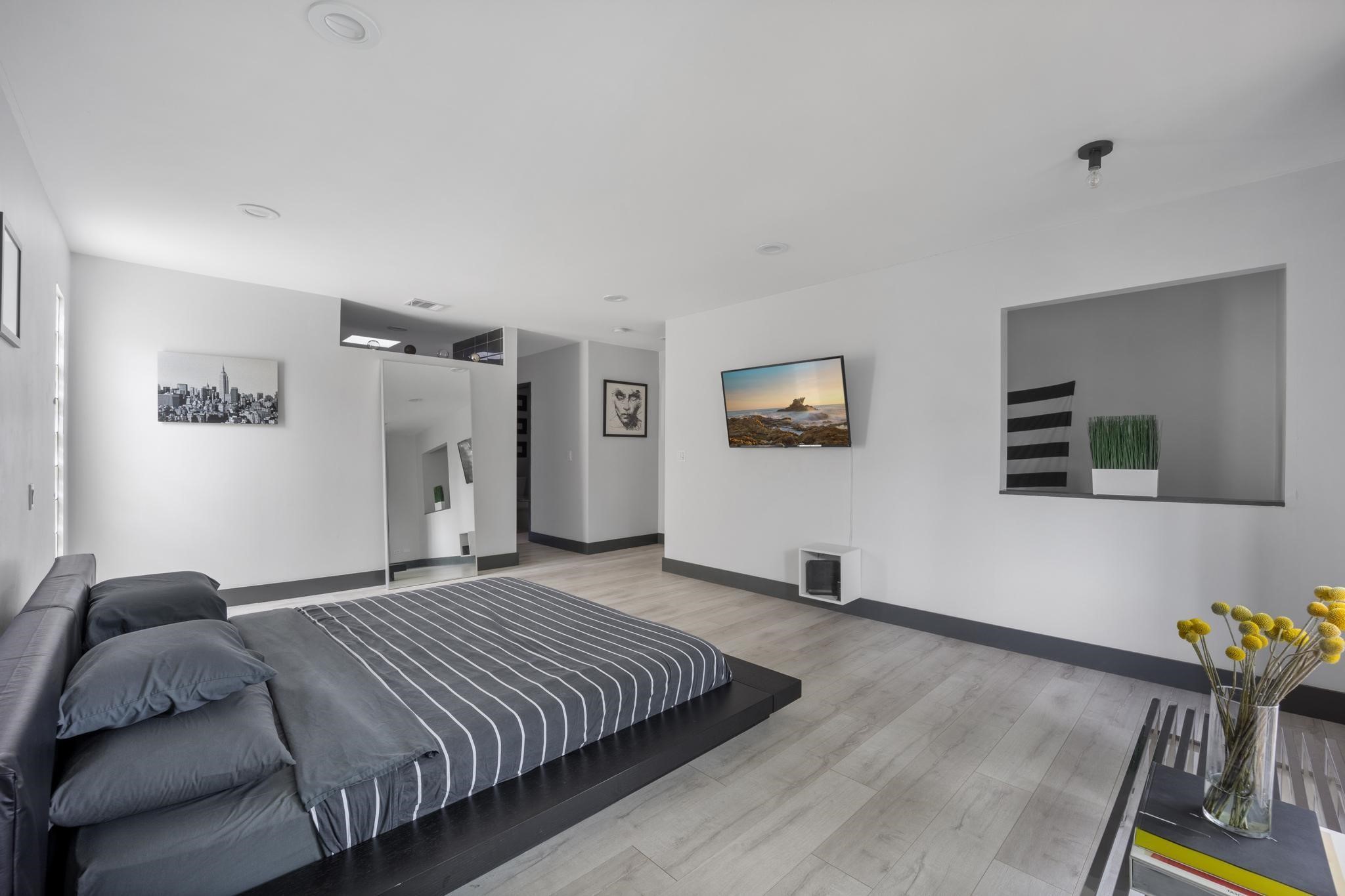 4134 Travis Street Dallas TX 75204