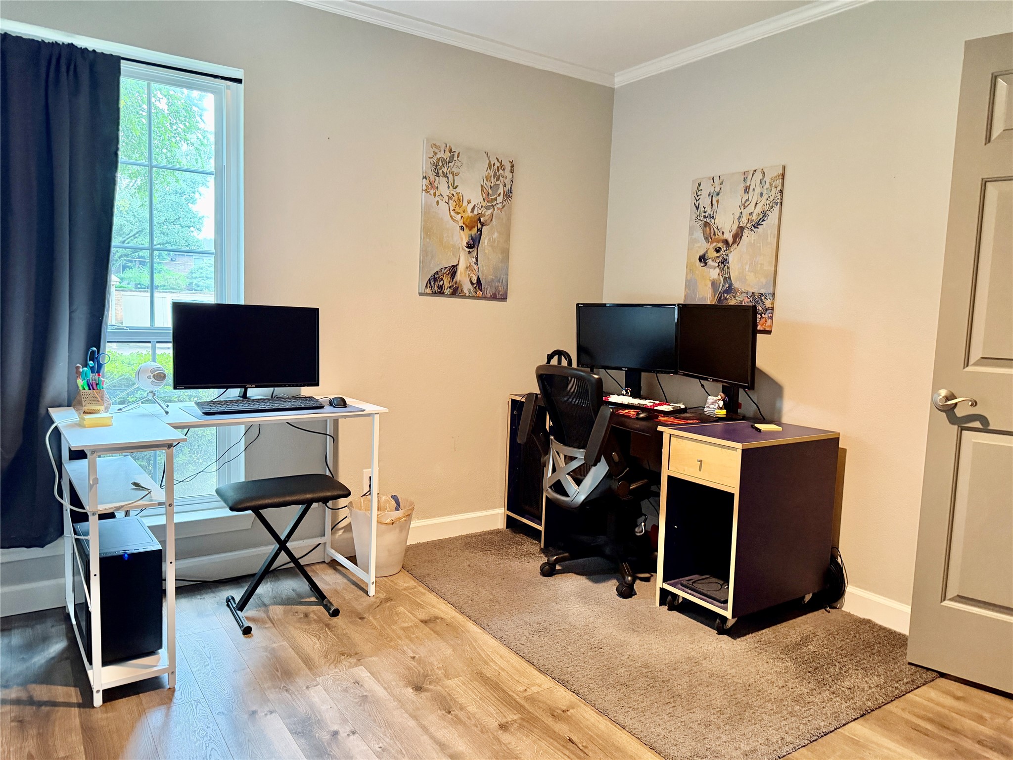16301 Ledgemont Lane Addison TX 75001