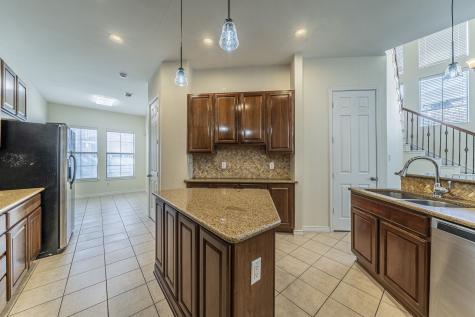 2202 Shady Vista Richardson TX 75080