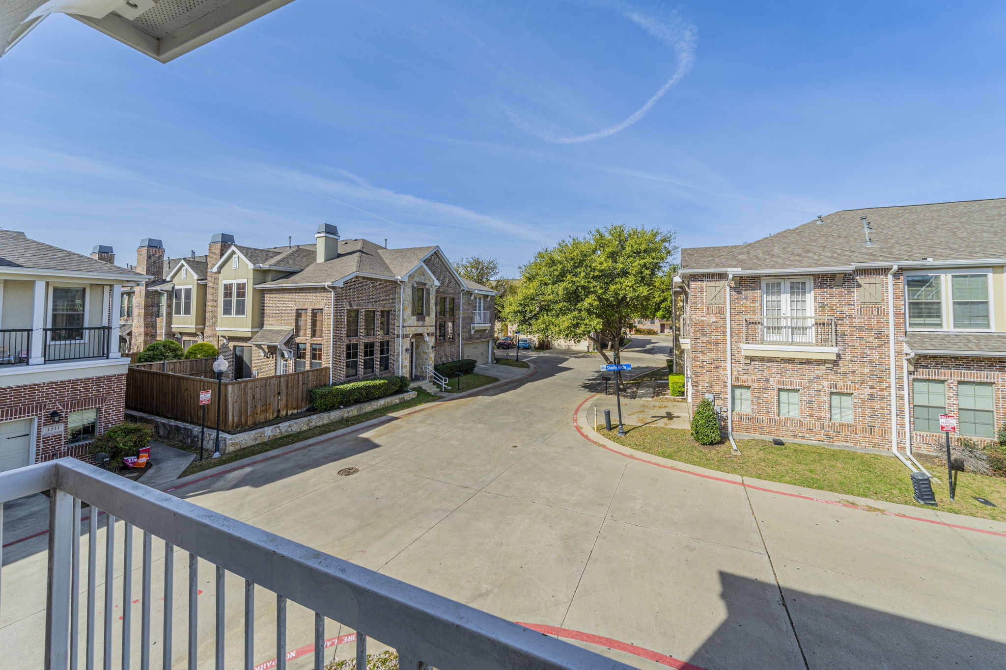 2202 Shady Vista Richardson TX 75080