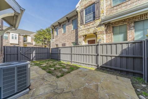 2202 Shady Vista Richardson TX 75080
