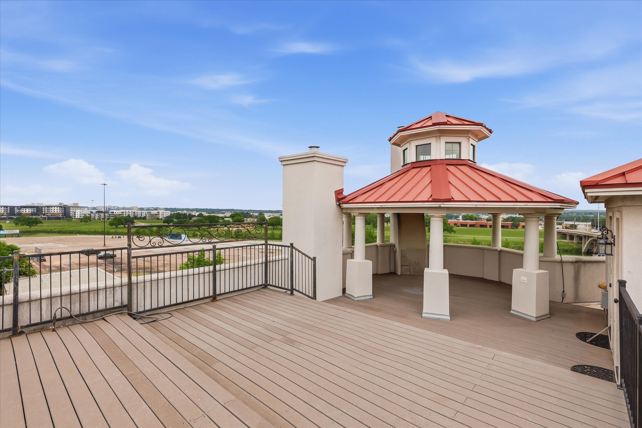 410 Mills Street Fort Worth TX 76102