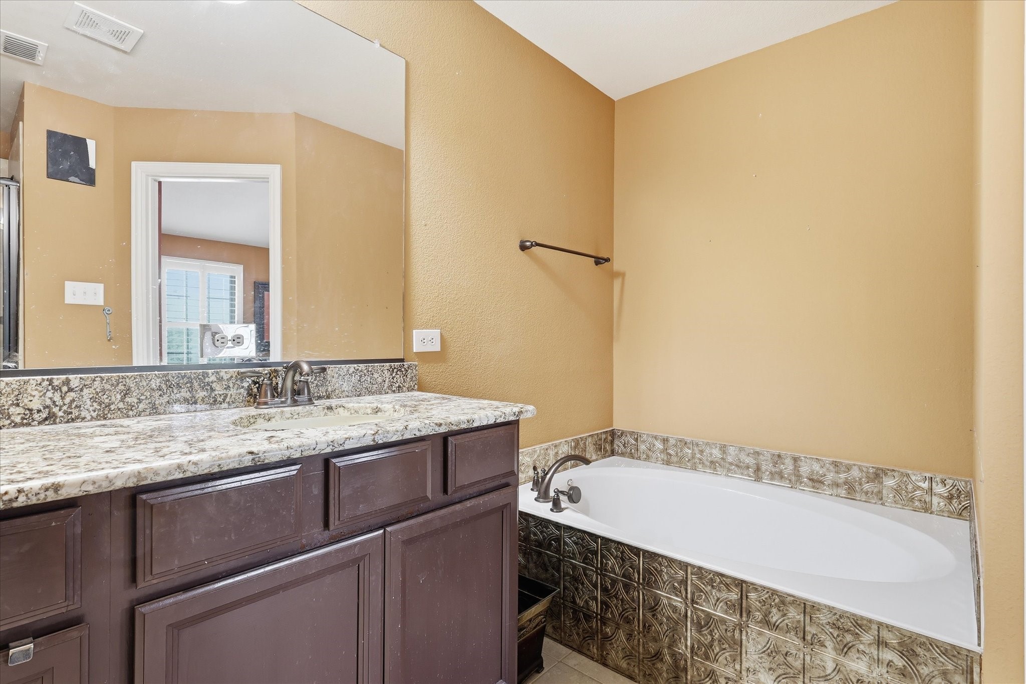 399 Dublin Street Lewisville TX 75067