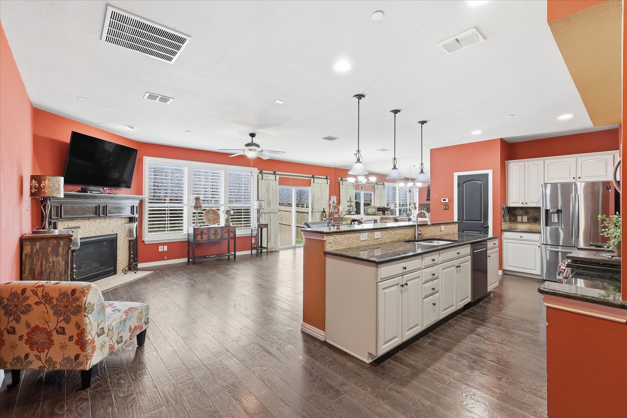 399 Dublin Street Lewisville TX 75067