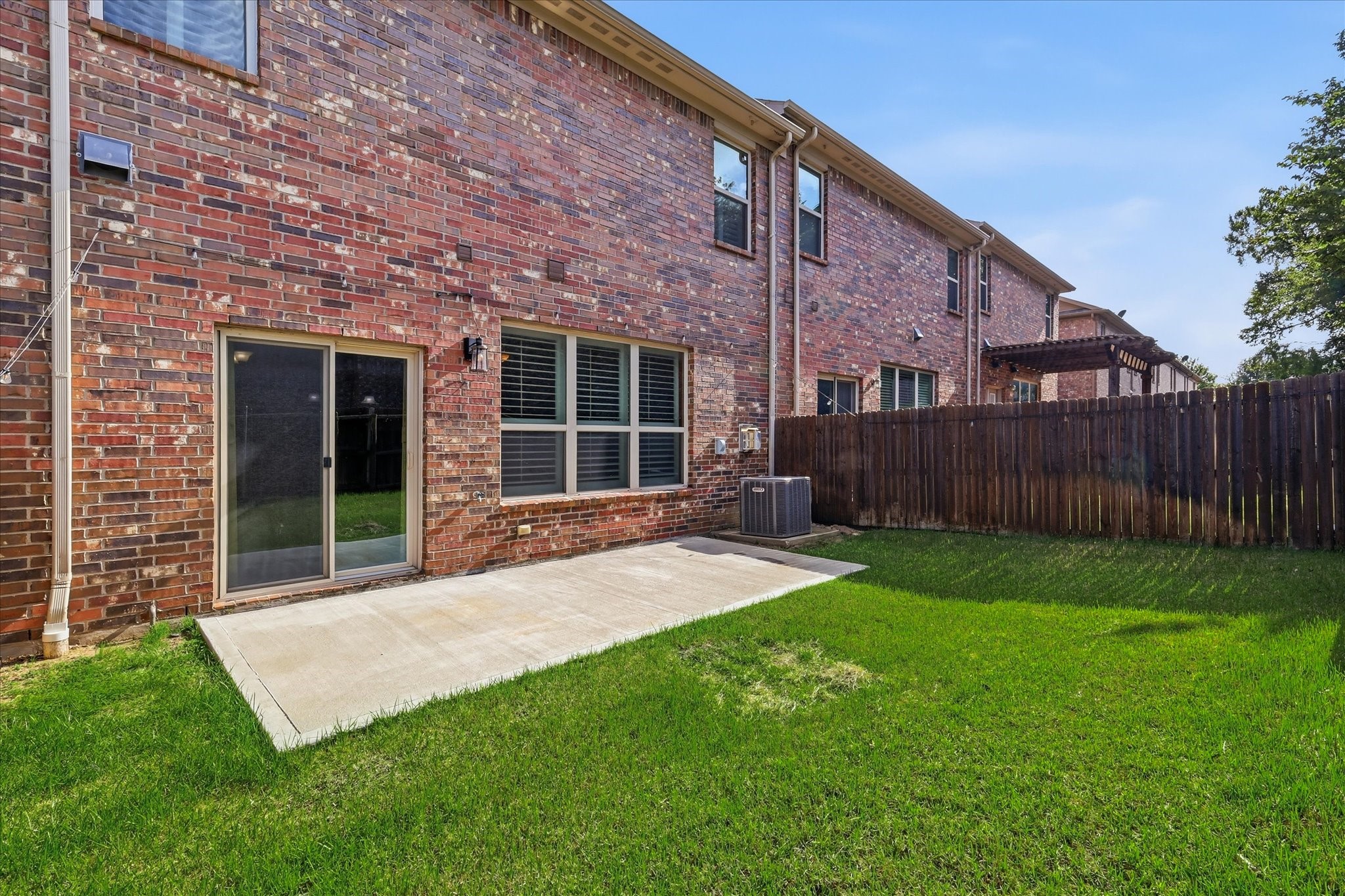 399 Dublin Street Lewisville TX 75067