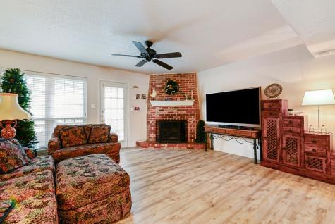 933 Roaring Springs Road Fort Worth TX 76114