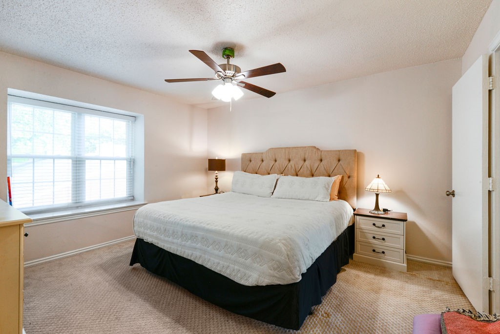 933 Roaring Springs Road Fort Worth TX 76114