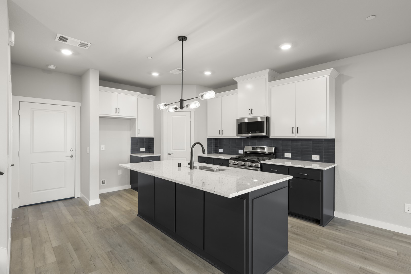2016 Aldrich Mews Celina TX 75009