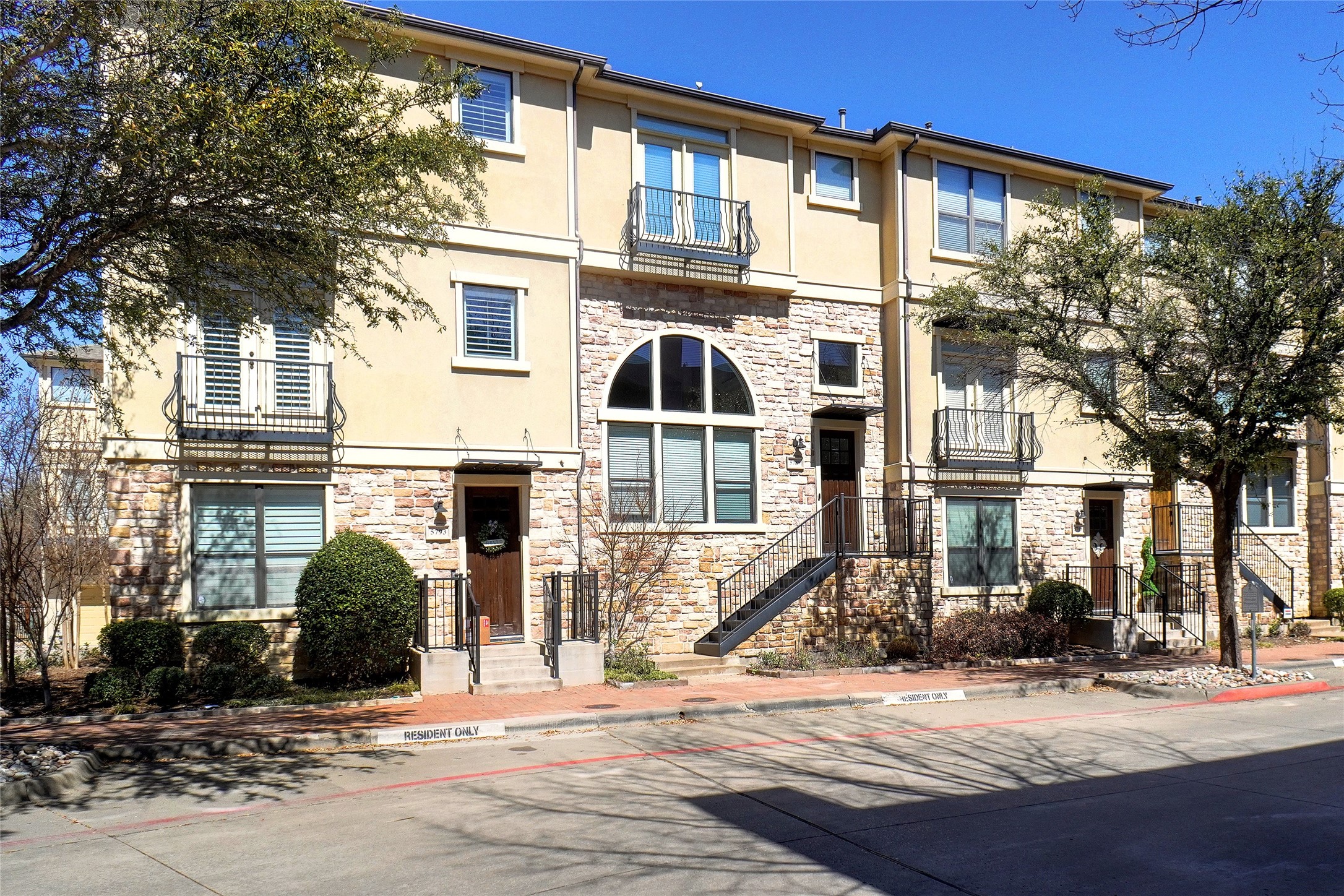 5789 Lois Lane Plano TX 75024