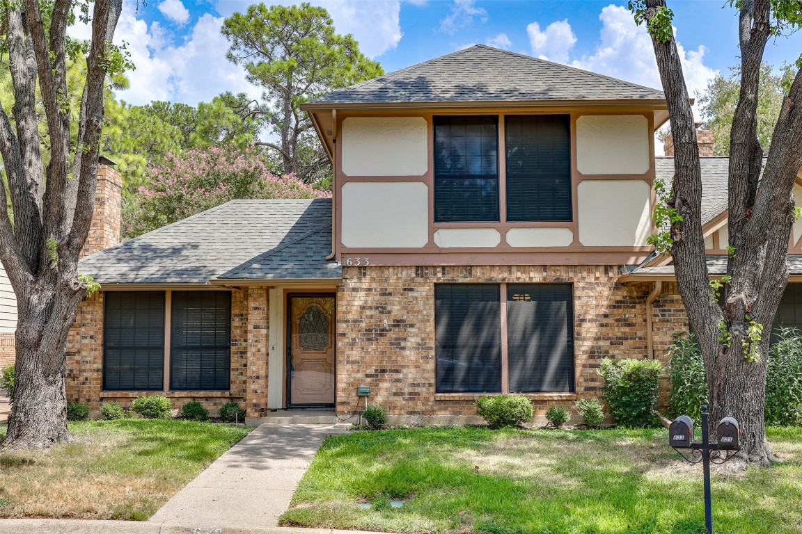 633 Windgate Court Arlington TX 76012