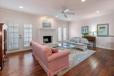 1109 Roaring Springs Road Fort Worth TX 76114