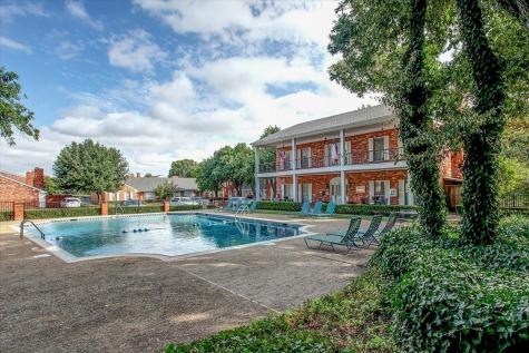 1109 Roaring Springs Road Fort Worth TX 76114