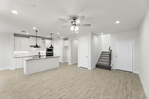 670 Sandiford Mansfield TX 76063