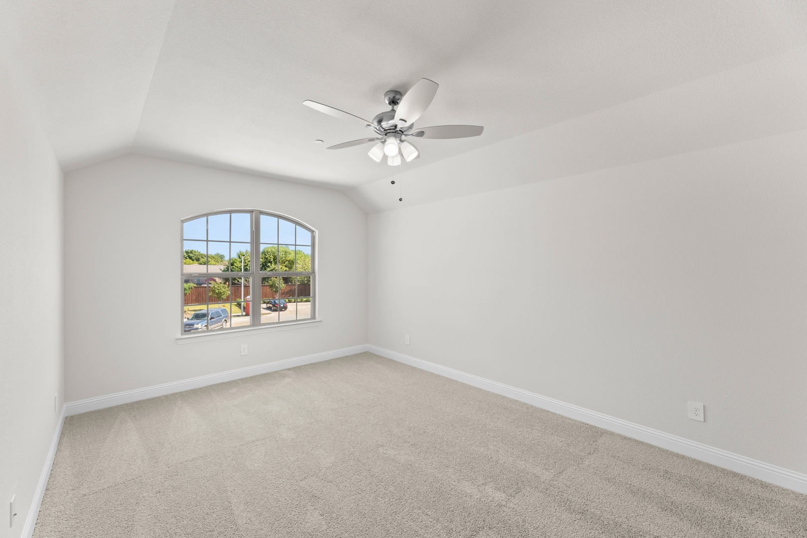 670 Sandiford Mansfield TX 76063