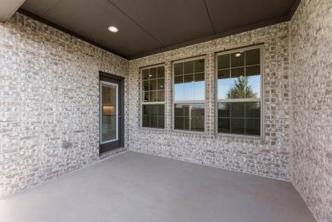 670 Sandiford Mansfield TX 76063