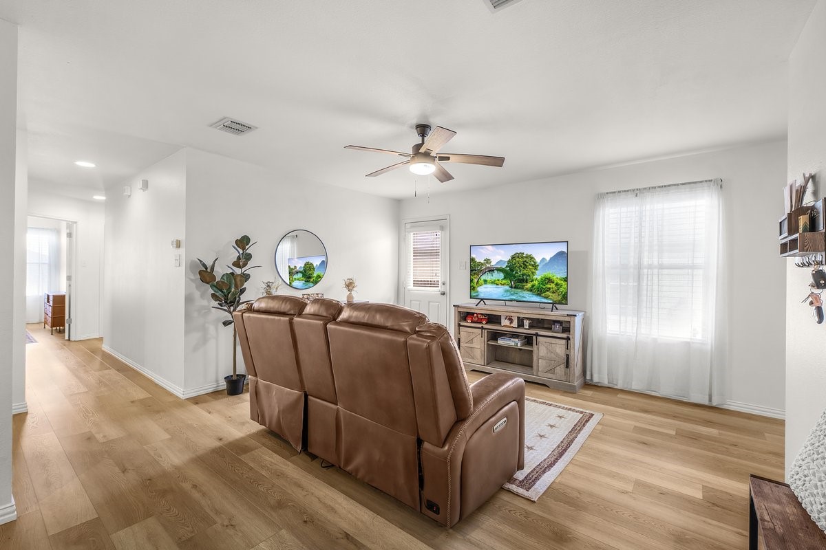 497 Brookbank Drive Crowley TX 76036