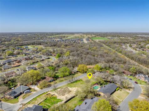 317 Arapaho W Sherman TX 75092