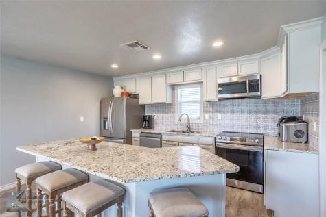 3402 County Road 196 Blackwell TX 79506