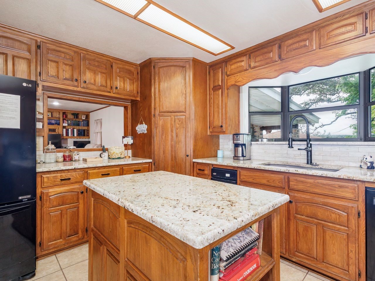 1665 Farm To Market 1047 Hamilton TX 76531