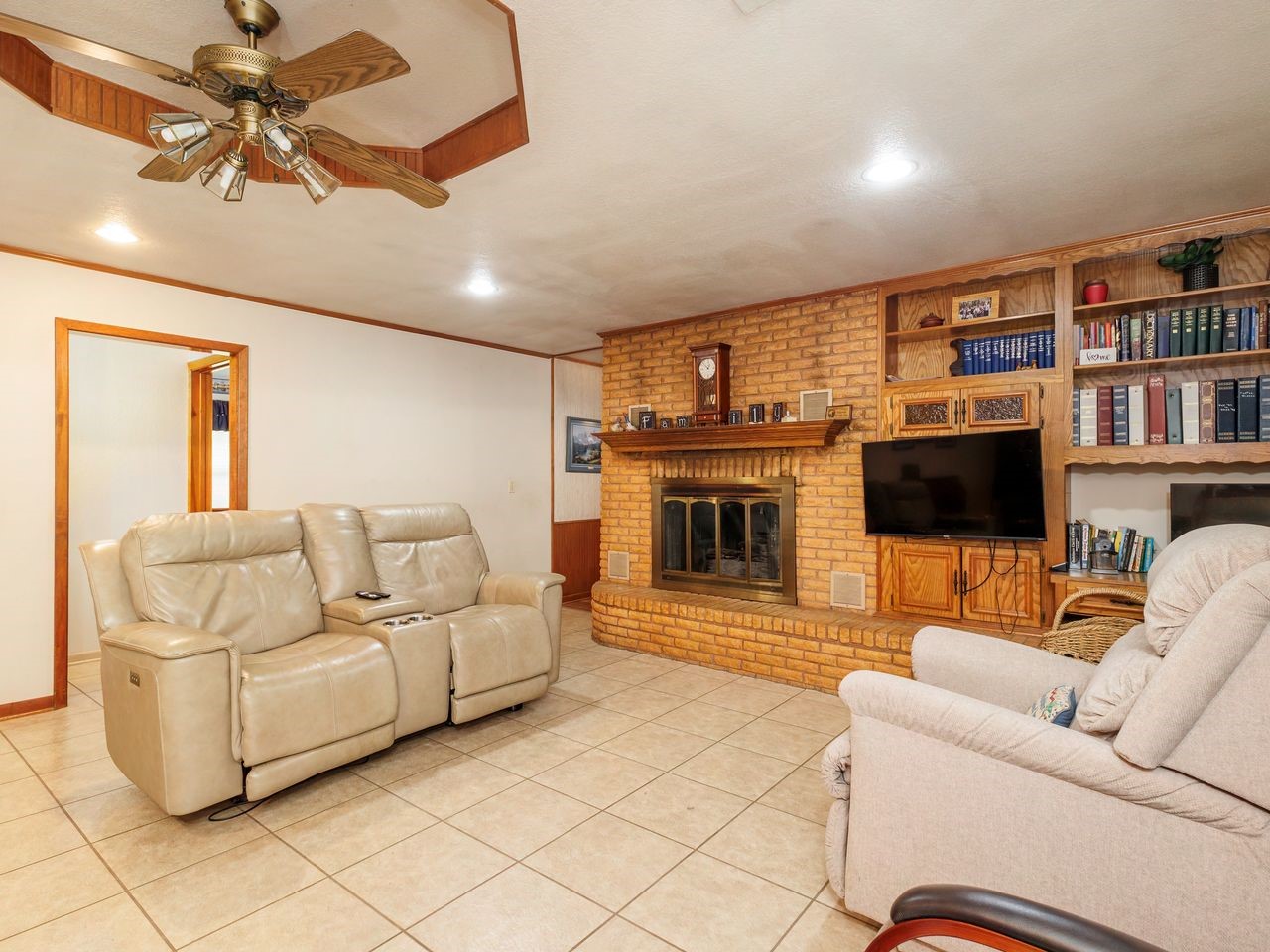 1665 Farm To Market 1047 Hamilton TX 76531
