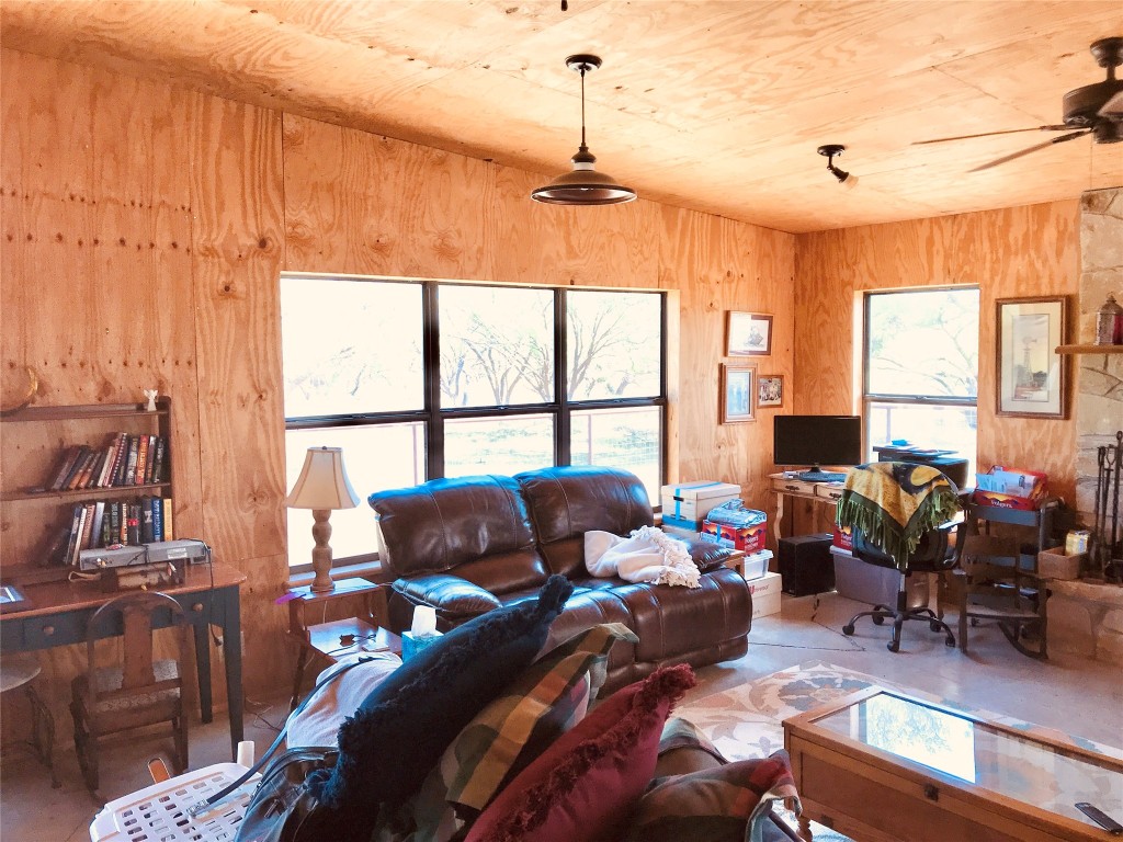 401 Cr 104 Santa Anna TX 76878