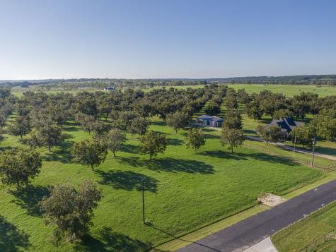 1917 Burkett Court Cleburne TX 76033