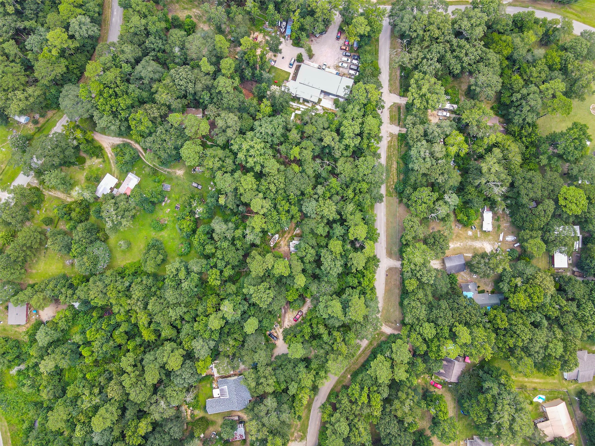 000 Fisher Ln Loop Willis TX 77378
