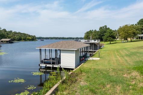 3570 Pleasant Run Circle Athens TX 75752