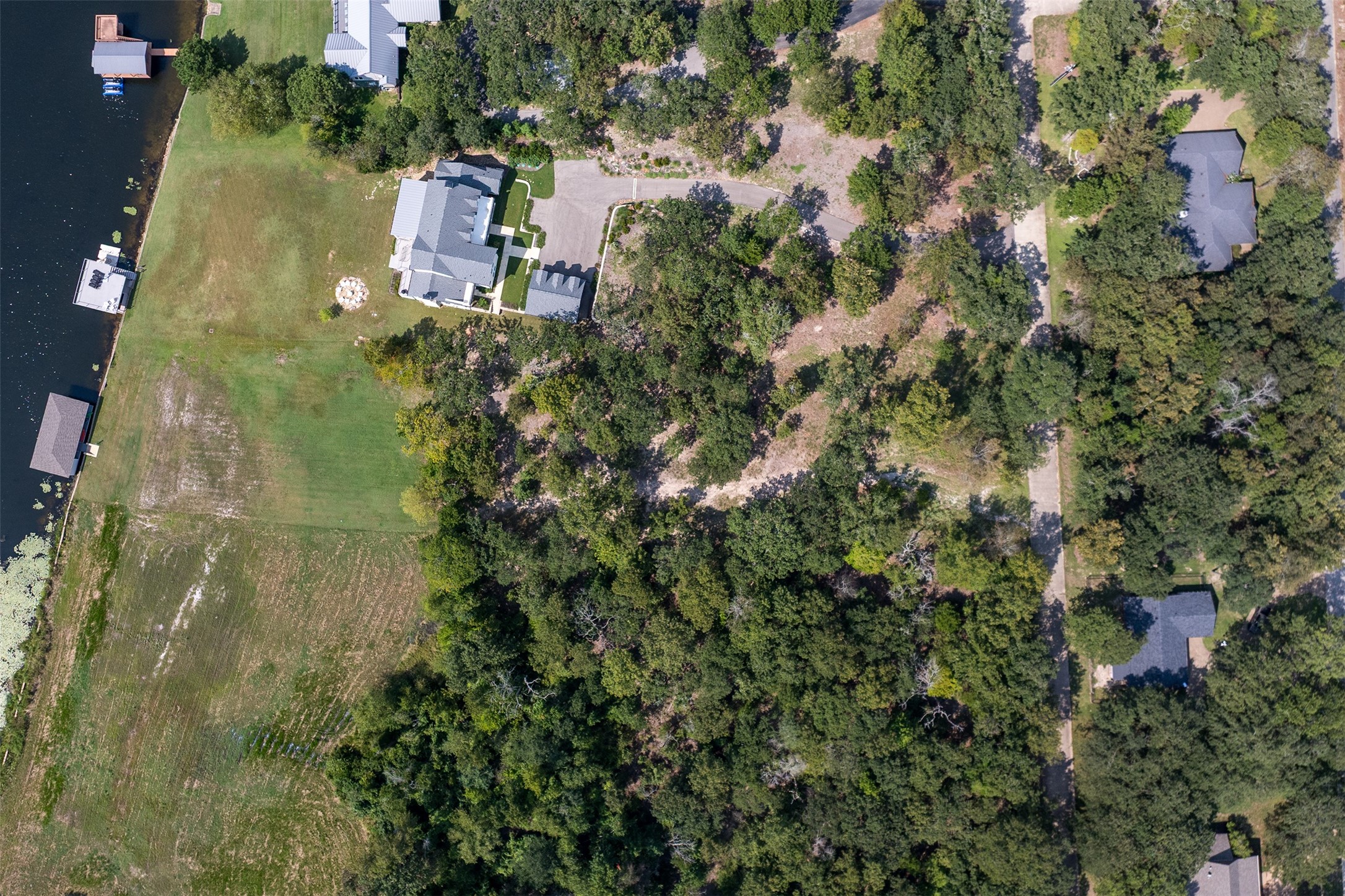 3570 Pleasant Run Circle Athens TX 75752
