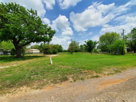 332 Bowden Circle Burleson TX 76028