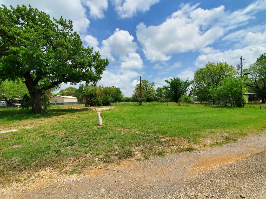 332 Bowden Circle Burleson TX 76028