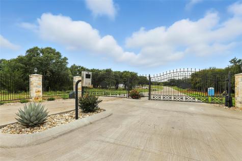 1316 County Road 602 Court Burleson TX 76028