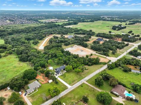 1316 County Road 602 Court Burleson TX 76028