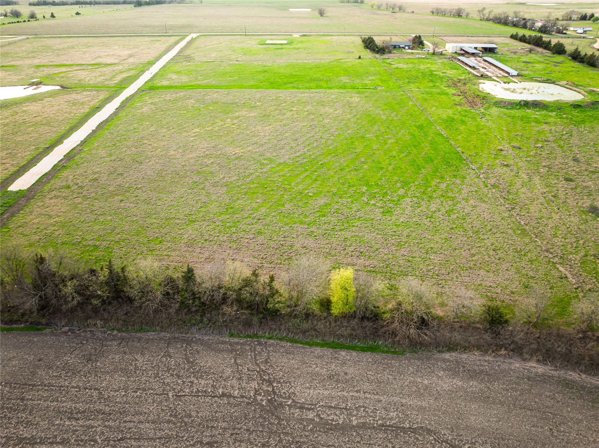 117 Private Road 14025 Blossom TX 75416