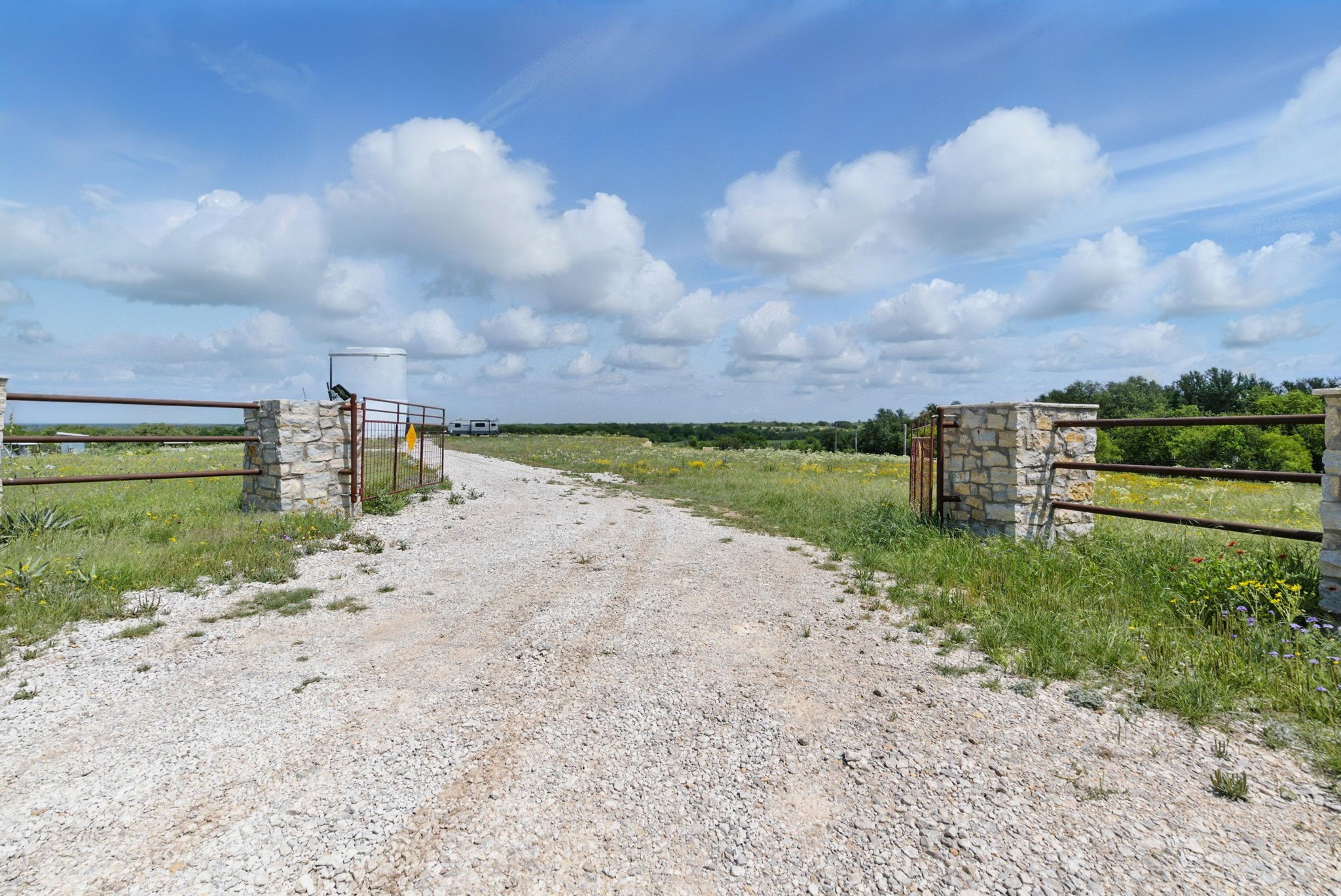 1613 County Road 440 De Leon TX 76444