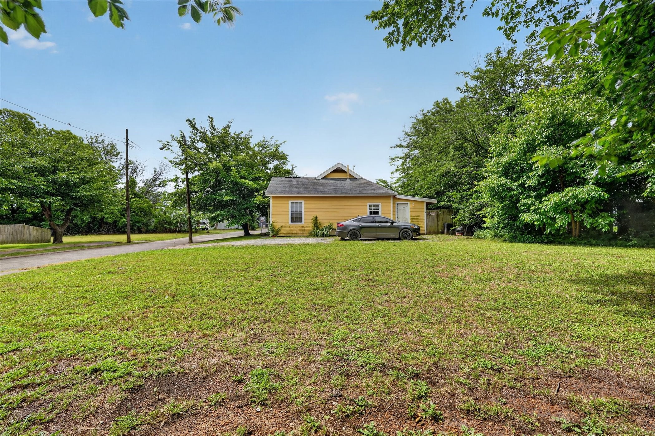 1501 Maloney Street Commerce TX 75428