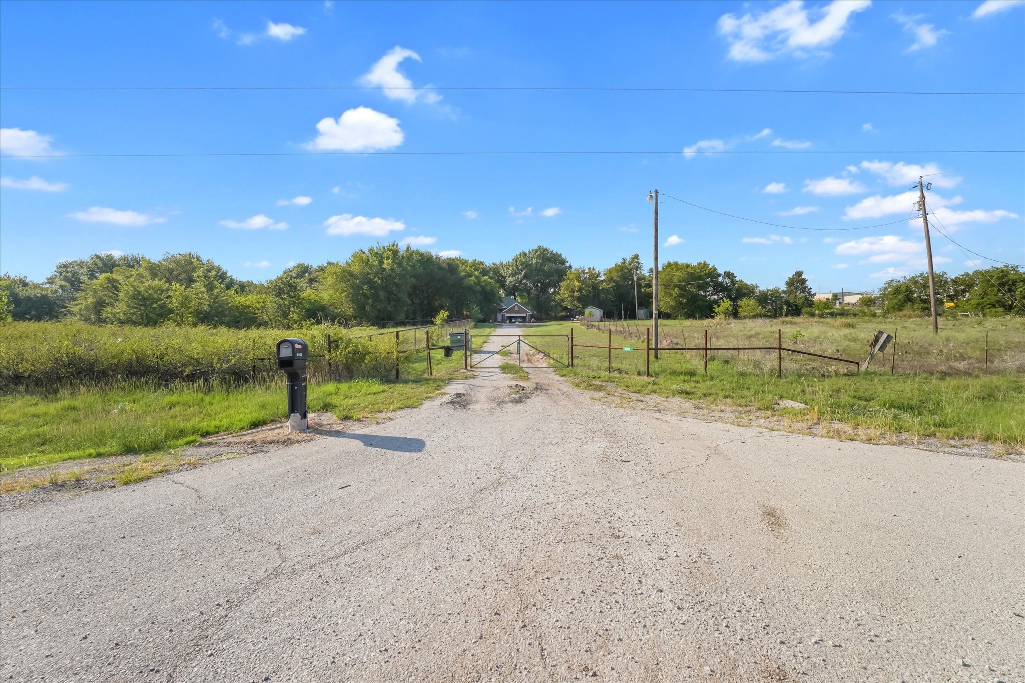 4002 E Highway 380 Decatur TX 76234