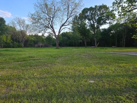 1645 E Royall Boulevard Malakoff TX 75148